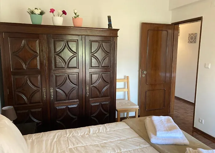 Family Apartment Lisbon-Estoril