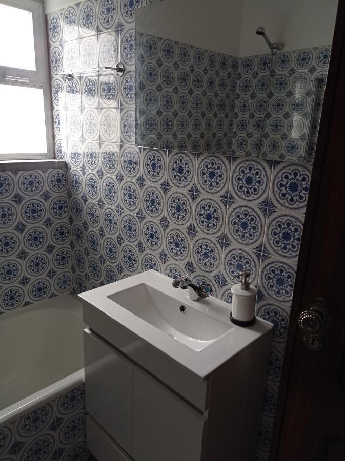 Family Lisbon-estoril Apartment