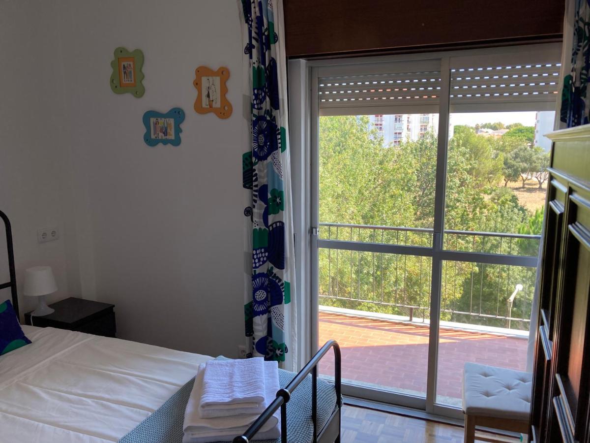 Family Lisbon-estoril Apartment *